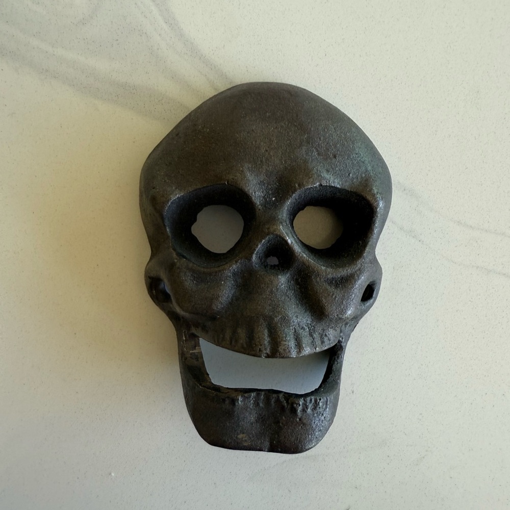 Metal Skull Bottle Opener (For The Wall)